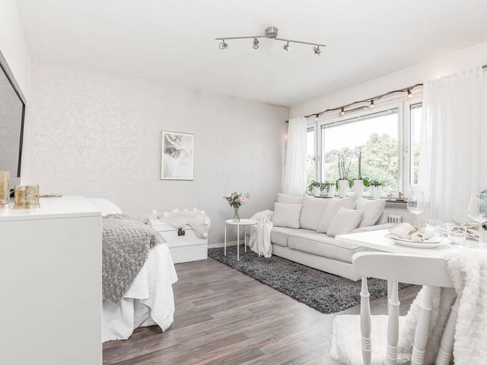 1 rok · 27,5 m² · Staketgatan 36 B