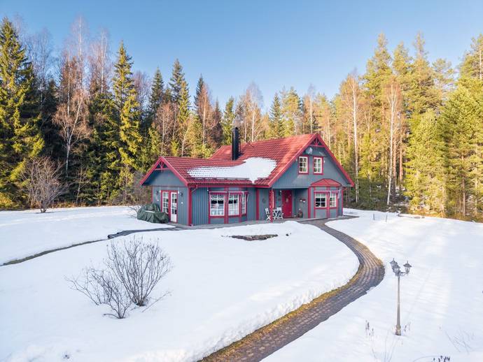 6 rok · 175 m² · Tasbäck Molarsgattu 9