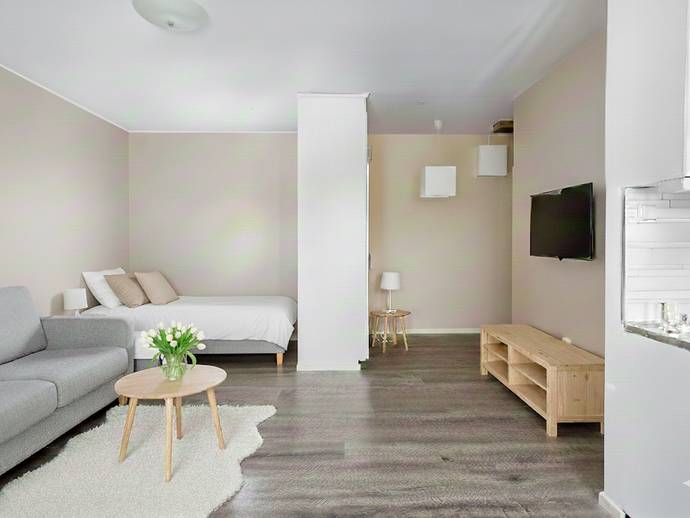 1 rok · 32,5 m² · Holmgatan 32