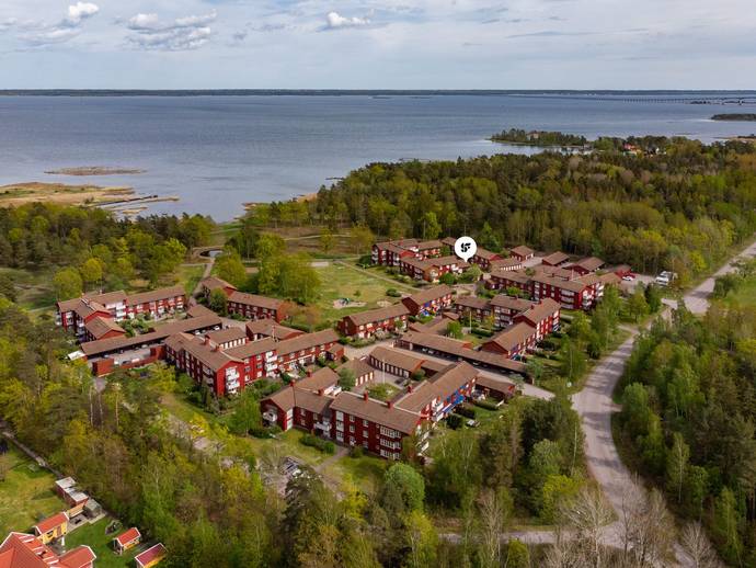 3 rok · 82 m² · Enighetens väg 97