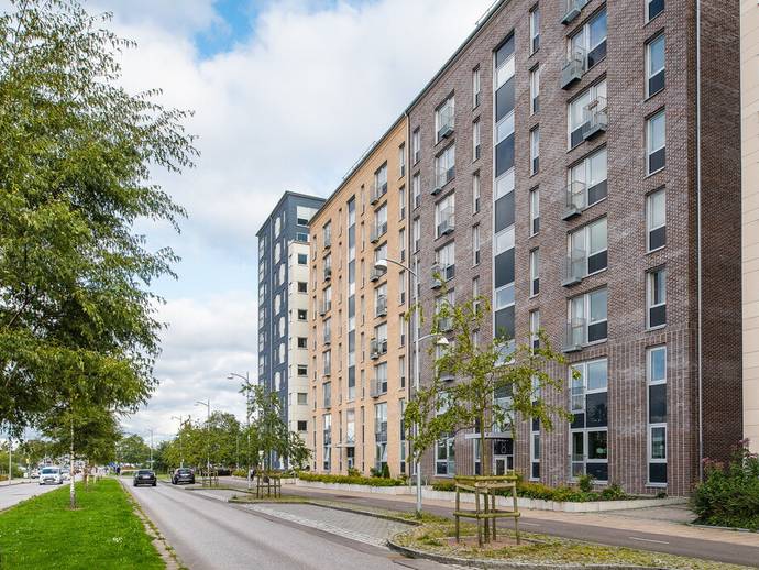 3 rok · 83 m² · Färgfabriksgatan 8