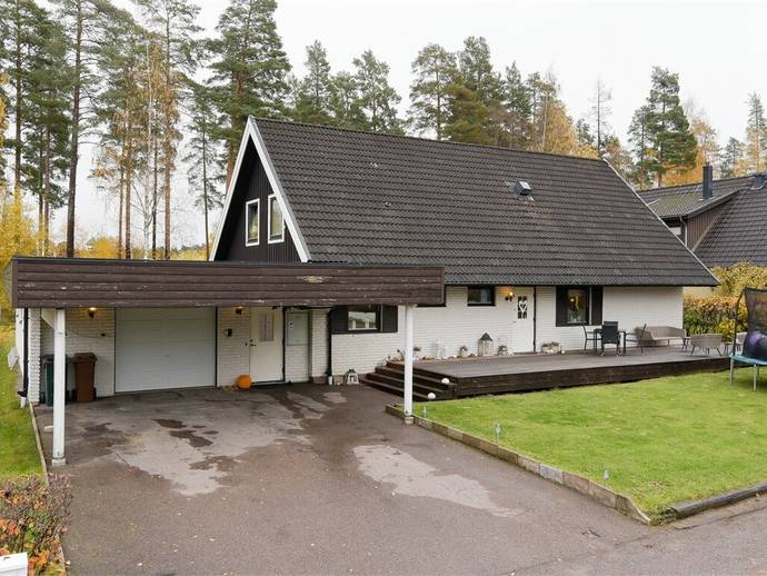 6 rok · 147 m² · Stenbärsvägen 13