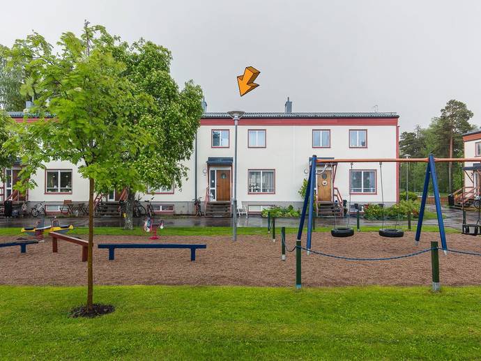 4 rok · 96,7 m² · Fältspatvägen 8 H