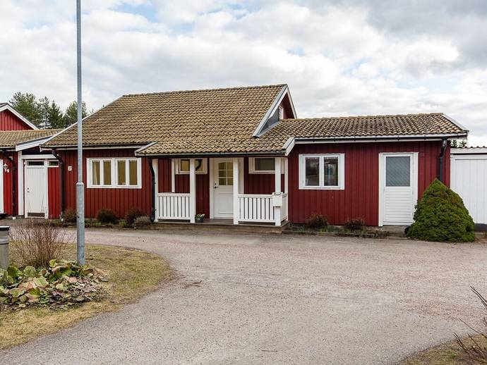 5 rok · 103 m² · Myrmalmsvägen 37