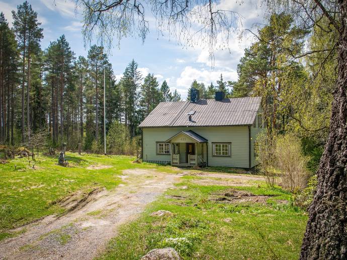 4 rok · 69 m² · Rösten 429