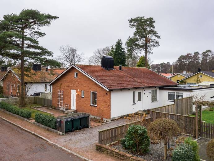 6 rok · 140 m² · Staffligatan 5