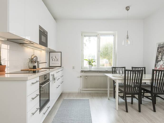 1 rok · 46 m² · Gullregnsgatan 7B, 1tr