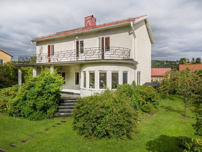 8 rok · 175 m² · Storgatan 22