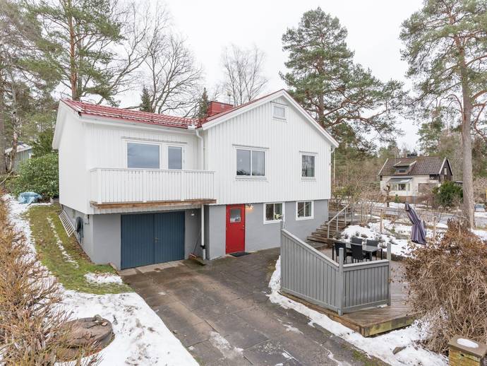 6 rok · 135 m² · Skenevägen 50