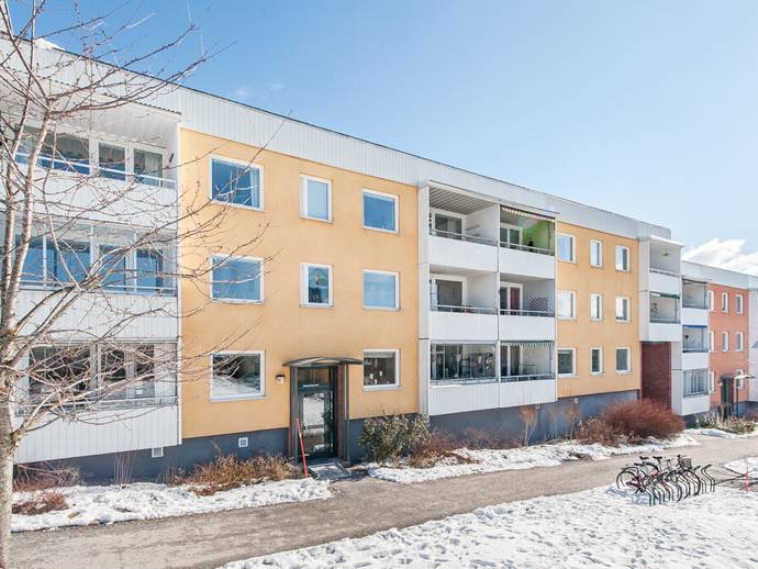 3 rok · 80 m² · Marknadsvägen 67, 2 tr