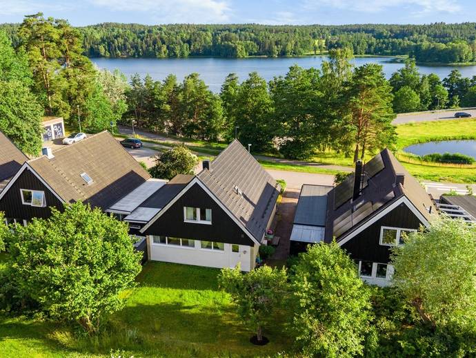 5 rok · 127 m² · Pilfinkvägen 13