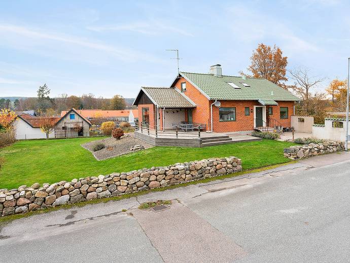 7 rok · 142 m² · Granvägen 3