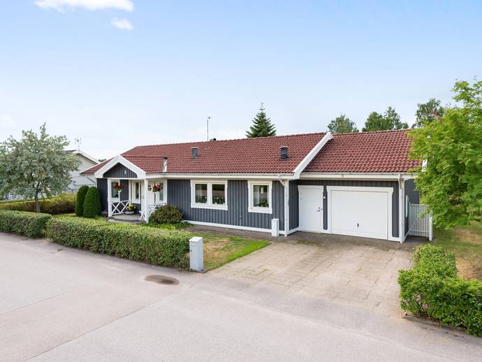 6 rok · 143 m² · Ärtgränd 8