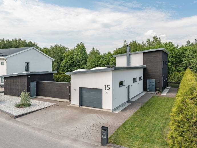 6 rok · 217 m² · Ekevägen 15