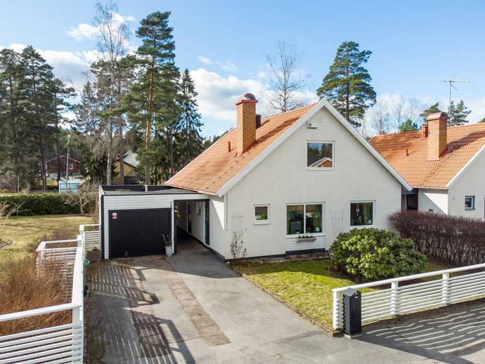 5 rok · 126 m² · Ringvägen 1