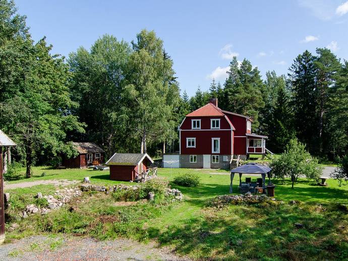 5 rok · 130 m² · Hedkarbyvägen 40