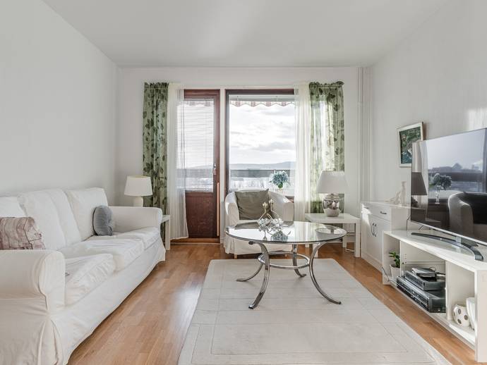 2 rok · 65 m² · Medborgargatan 73