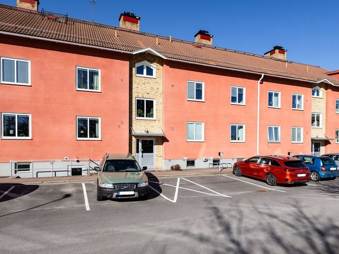 1 rok · 27,5 m² · Sävsjövägen 45 B