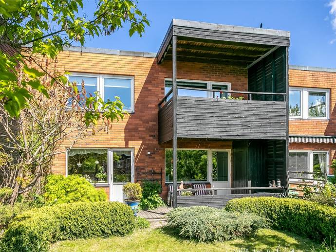 6 rok · 121 m² · Gullvivestigen 42