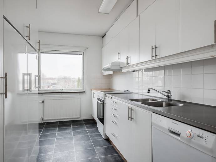 3 rok · 71 m² · Västra långgatan 139A