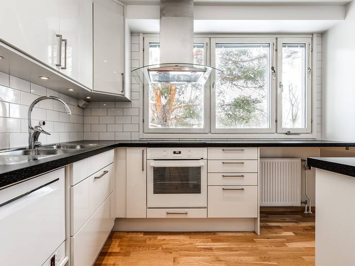 3 rok · 76,5 m² · Björkgatan 1