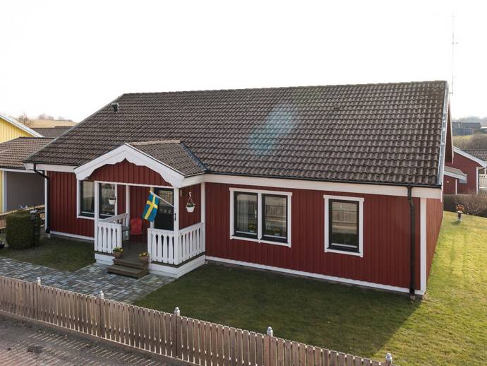 5 rok · 127 m² · Espings väg 1
