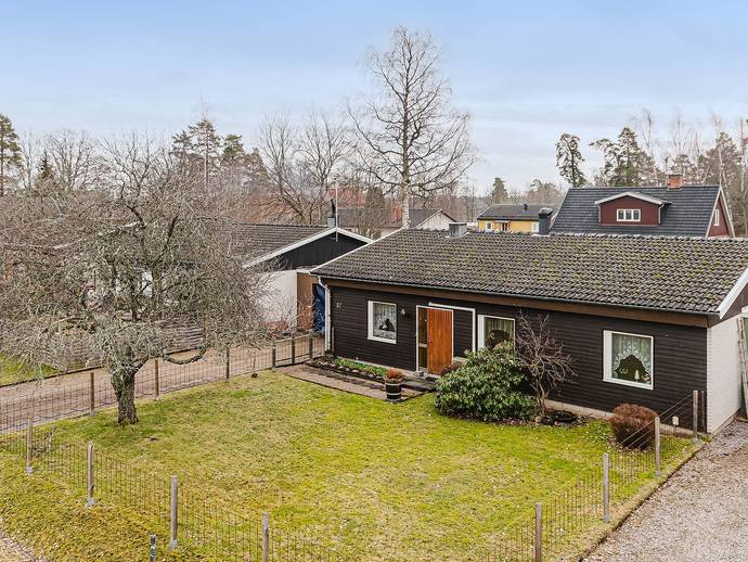 4 rok · 107 m² · Skogsvägen 37