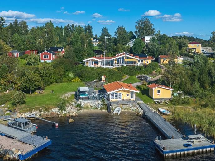 5 rok · 179 m² · Dekarsön 199