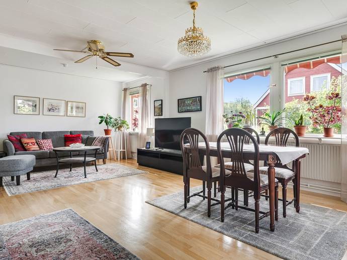 4 rok · 118 m² · Doppinggränd 4