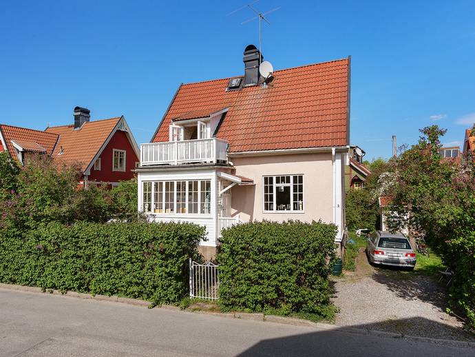 4 rok · 104 m² · Vinkelvägen 5