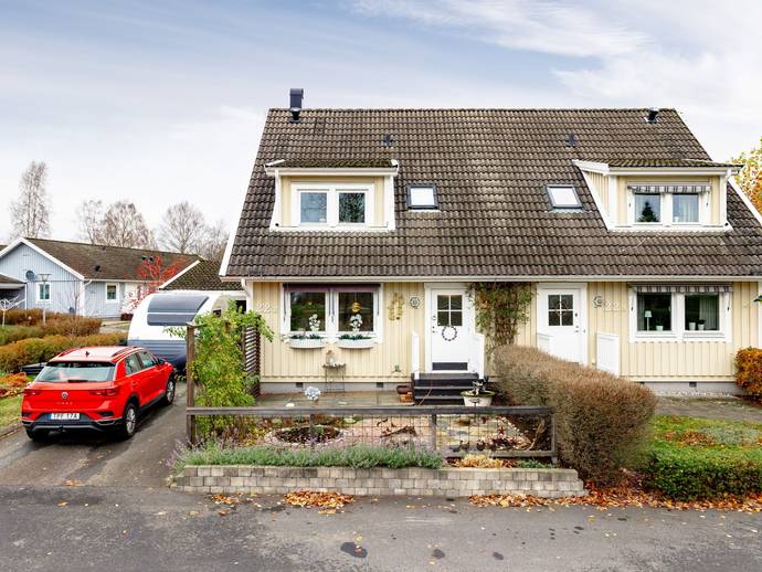 4 rok · 103 m² · Rönnegårdsvägen 22B