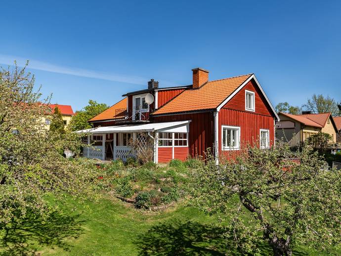 6 rok · 167 m² · Oxelvägen 9
