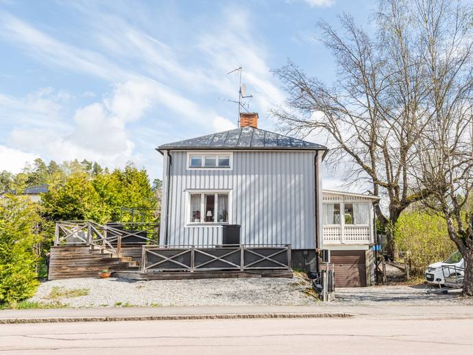 4 rok · 82 m² · Fältgatan 38
