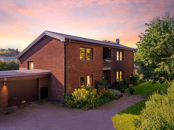 6 rok · 167 m² · Falkvägen 9