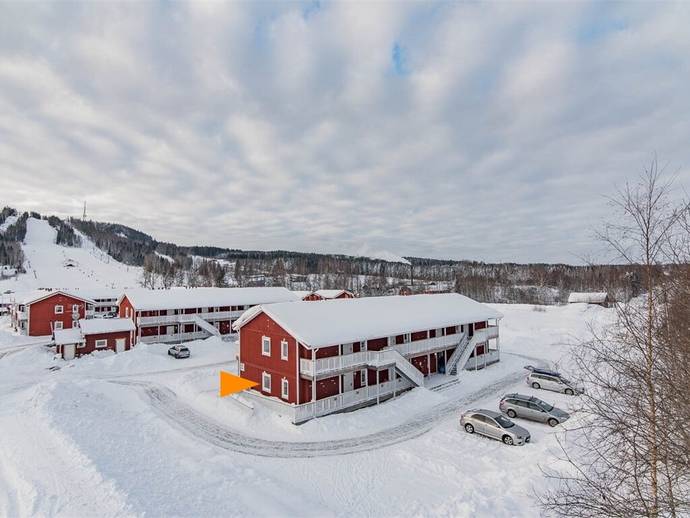 4 rok · 77 m² · Karins väg 4 - Veranda E1