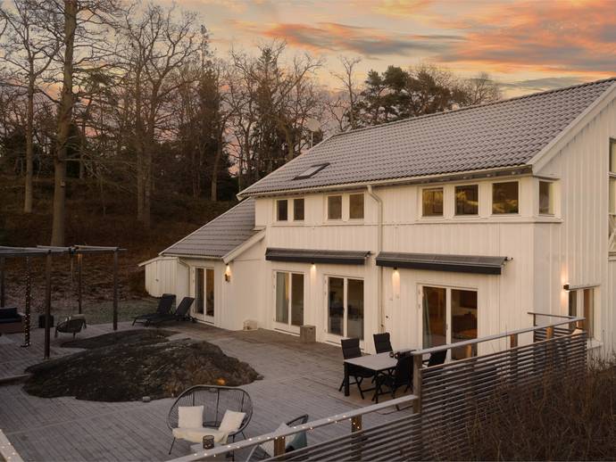 5 rok · 180 m² · Ekviksvägen 11