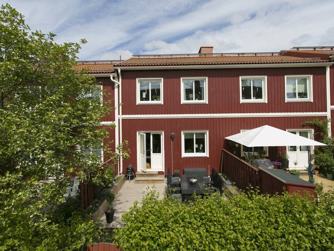 3 rok · 80 m² · Ringvägen 2D