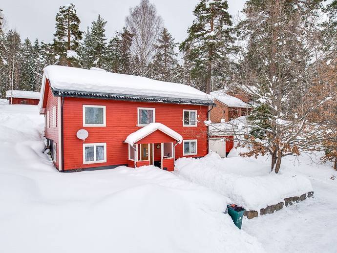 148 m² · Bergsvägen 17