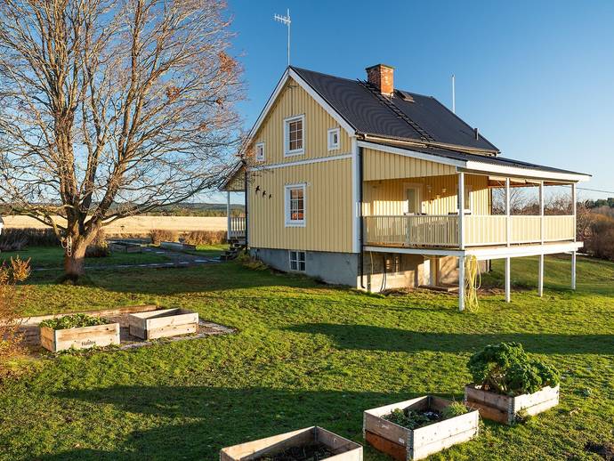 3 rok · 97 m² · Klen 202
