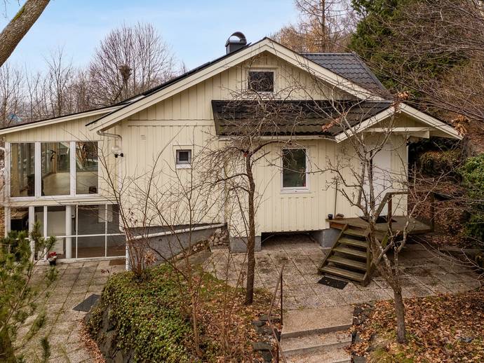 10 rok · 111 m² · Transformatorvägen 10