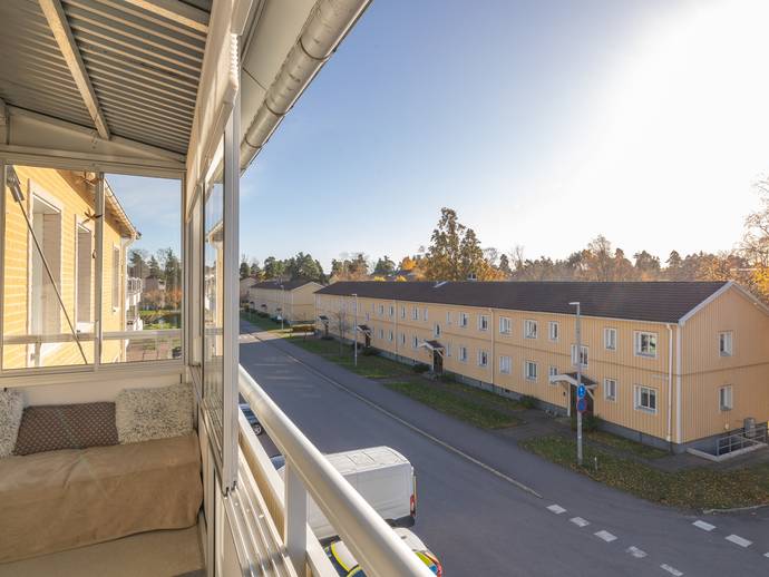 2 rok · 54 m² · Clevevägen 2c