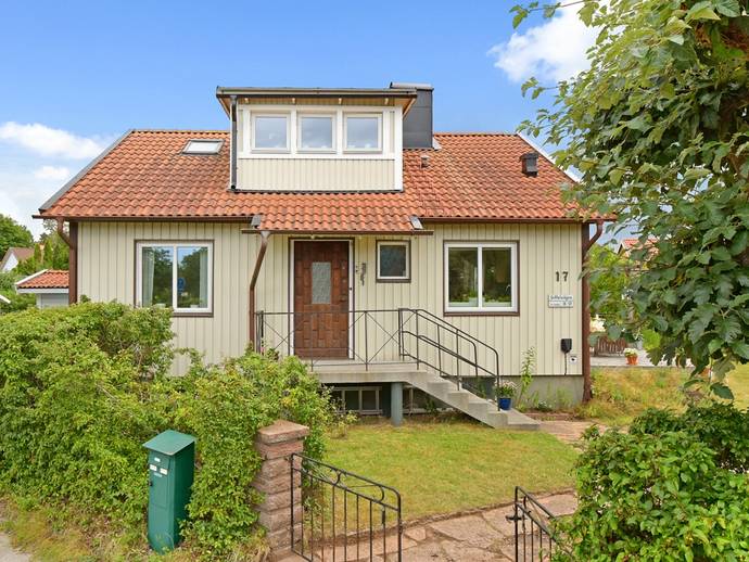 7 rok · 95 m² · Giffelvägen 17