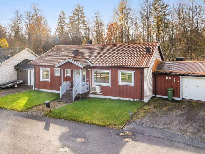 4 rok · 105 m² · Bobergsvägen 17