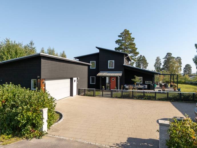6 rok · 221 m² · Malviksvägen 20