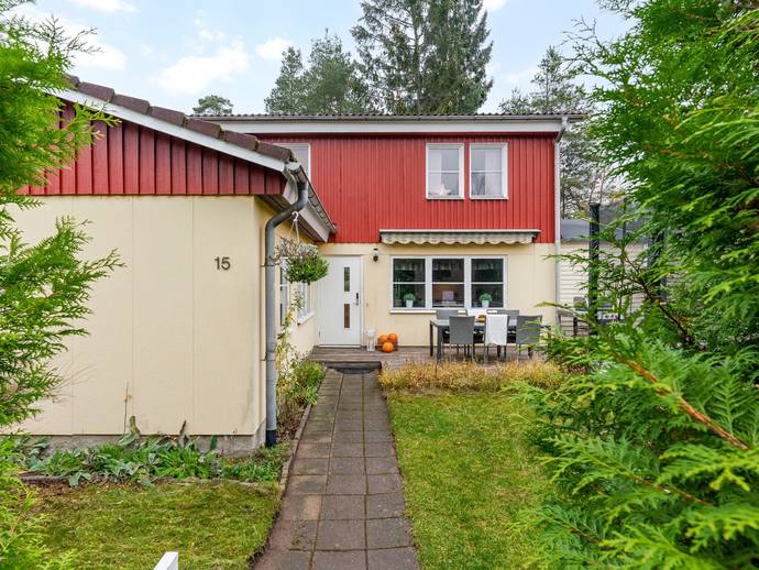 5 rok · 112 m² · Långbackavägen 15