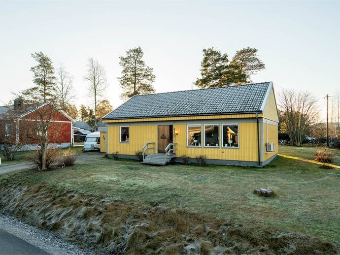 4 rok · 98 m² · Slåttervägen 8
