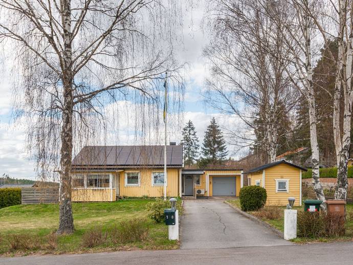 5 rok · 84 m² · Villavägen 18