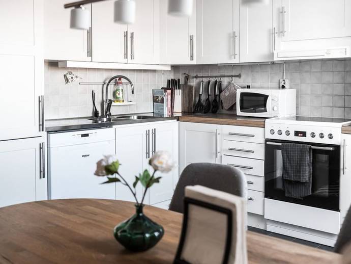 1 rok · 45 m² · Hjälmgatan 4