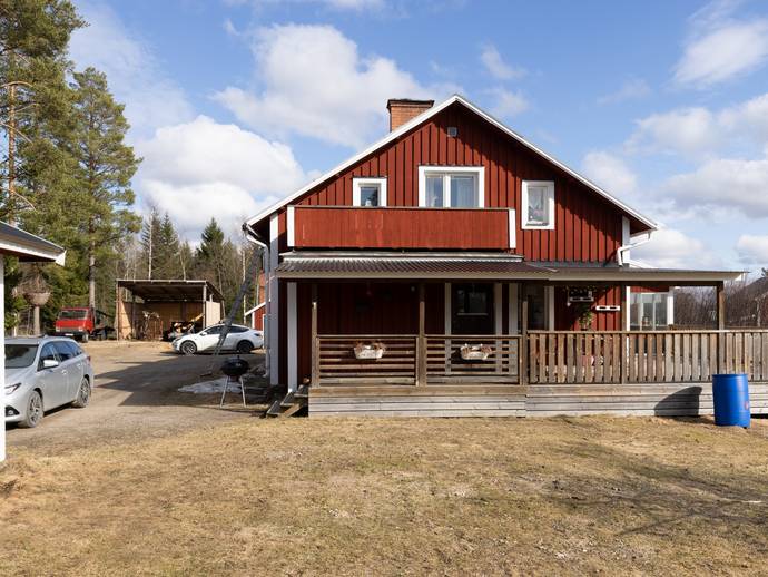 6 rok · 176 m² · Österböle 9006