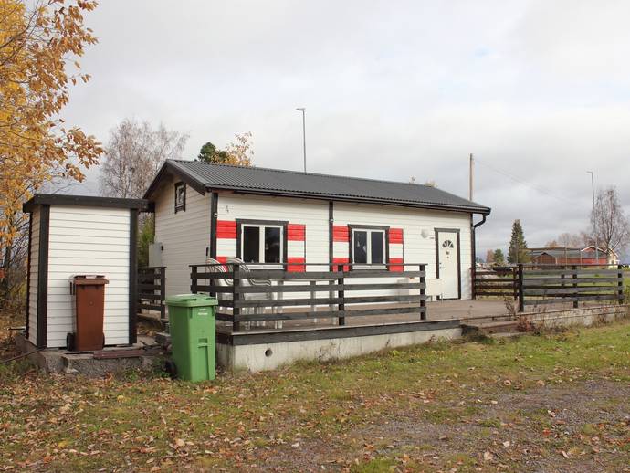 1 rok · 32 m² · Åsvägen 4